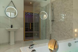 Suite Atemporelle - SPA room - Pont-à-Mousson - 3