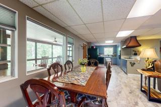 Nostalgic Mountain Retreat - Blue Ridge - 5