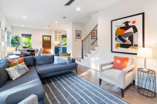 Unique Hideaway 3BR 2BA Oak Shaded - Austin - 7