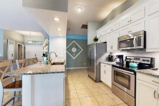 The Albatross on 14th - 6