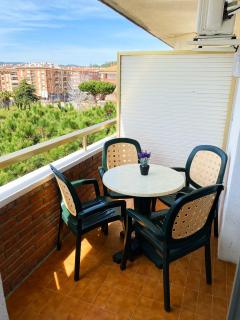 Apartamento con Piscina en la Playa de Fenals - Lloret de Mar - 1