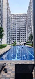 The Q's Place - Manila - 2