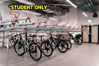 Student Only Zeni 7 Bed Apartment Belfast - Belfast - 1