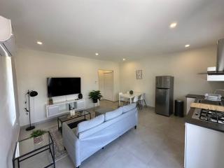 Cozy One-Bedroom apartment Noord - Noord - 0