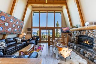 4BD with Lake Views Near Beach and Slopes - 0