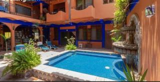 Posada Las Flores - 8