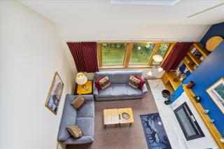 Highridge E10 Cozy One Bedroom Loft with Fireplace and Pool Access - Killington - 3