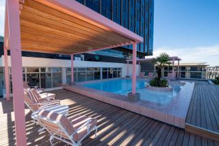 The Rose 710: Top Floor City Aprt with Balcony - Le Cap - 2