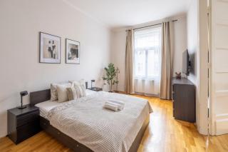 Stylish & Cozy City Center Apartment by Prestige Homes - Budapest - 7