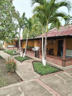 Hotel Campestre Villa Alejandra Cuna De La Vorágine Orocué - Orocué - 0