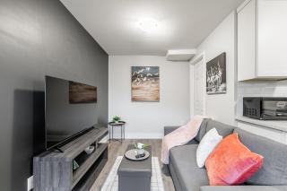 1BR Condo on James Street North - Hamilton - 3