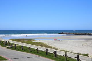 F4 - Beach Paradise - Oceanside - 9