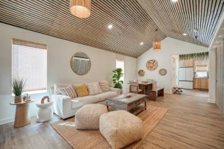 Modern Living in gvltulum - Greenville - 0