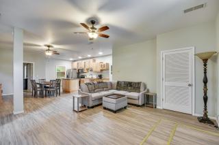 Pet-Friendly Downtown Fulton Apt with Smart TV! - 7
