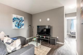 2BR Apt - Near Downtown Hamilton - Sleeps 6 - Hamilton - 4