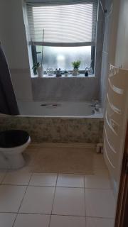 Comfy room with shared bathroom - Londra - 5