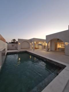 Dar ines haut standing avec piscine et proche plage - Djerba - 0