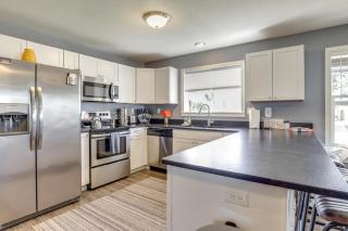 Charming McMinnville Home - Walk to Wineries! - McMinnville - 5