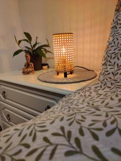 Double Room in Edinburgh with Beach View - 3