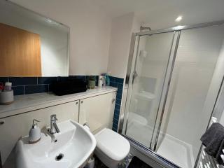 Double Room in Edinburgh with Beach View - 4