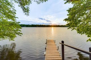 Lakefront Family Retreat with Private Dock! - Rice Lake - 9
