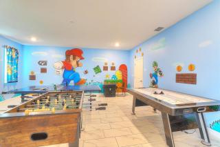 Indulge in Luxe 10BR Villa Pool-Spa-LazyRiver-Waterpark - Kissimmee - 8