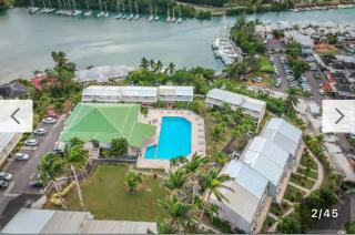 Duplex piscine vue imprenable Marina du Gosier avec citerne - Le Gosier - 0