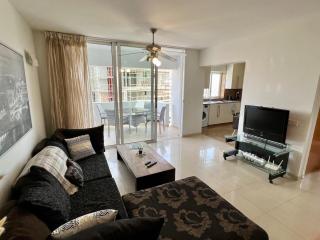 Superb Seaview Flat, Prime Area - Larnaca - 0