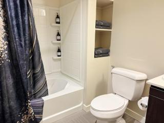 Designer Home in LA-Free Parking 10 Min to Cedars - Los Angeles - 5