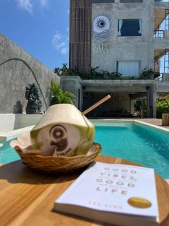 Salty Prana Retreat Center - Uluwatu - 0