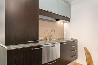 THE BEACON - 2 BEDROOM TOWN CENTER APARTMENT 614 - Queenstown - 5