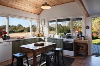Blacksmiths Cottage - Lyonville - 8