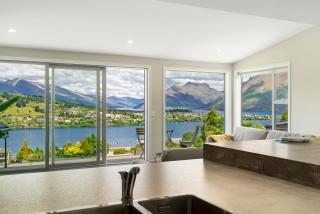 Alpine Retreat - Panoramic Views - Queenstown - 7