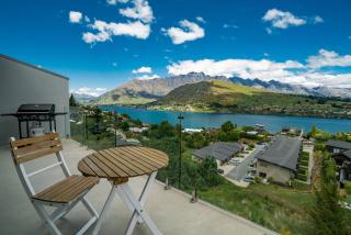 Alpine Retreat - Panoramic Views - Queenstown - 1