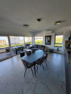 Wohnung mit wunderschönen Meer- und Bergen- Aussicht - Novalja - 0
