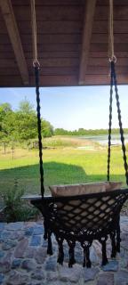 Jeziorosfera. Stodoła przy wodzie. - 1