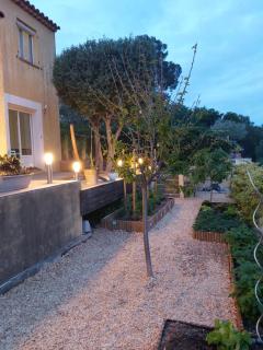 Chambre indépendante avec terrasse privative - Le Revest-le-Eaux - 4