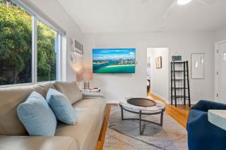 Condo by the Beach King Bed Lush Patio w BBQ Breakers Key Six H0MES - Fort Lauderdale - 5
