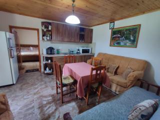 Guest House FELAU - - 4