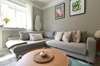 Your Entire Apartment 1 Bedroom Gem - Oslo - 9