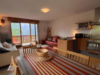 Spacious apartment with beautiful views max 8 pers - Oz - 8