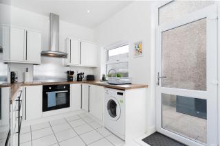 Ty Gwladus a Einion by Wales Escapes - Glyn Neath - 5