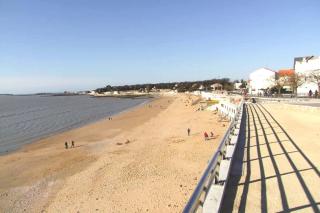 Hôtel 2 étoiles et Restaurant Le Galet Bleu - 9