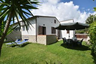 Trilocale GIARDINO - Spazio esterno privato, clima e posto auto - Marina di Campo - 7