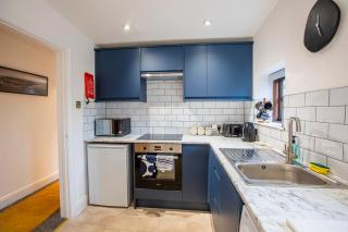 The Carriage House - 1