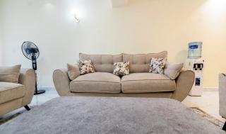 Luxurious Living in Kilimani: Spacious 3 Bedroom Apartment Awaits - Nairobi - 8