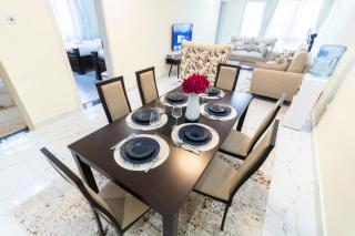 Luxurious Living in Kilimani: Spacious 3 Bedroom Apartment Awaits - Nairobi - 3