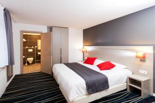 The Originals City, Marne-la-Vallée Est, Meaux ,GLASSY HOTEL - Meaux - 7