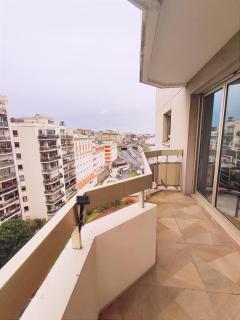 Riverside Retreat with balcony & parking - Courbevoie - 5