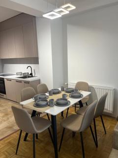 Skyline Serenity Apartment - 1
